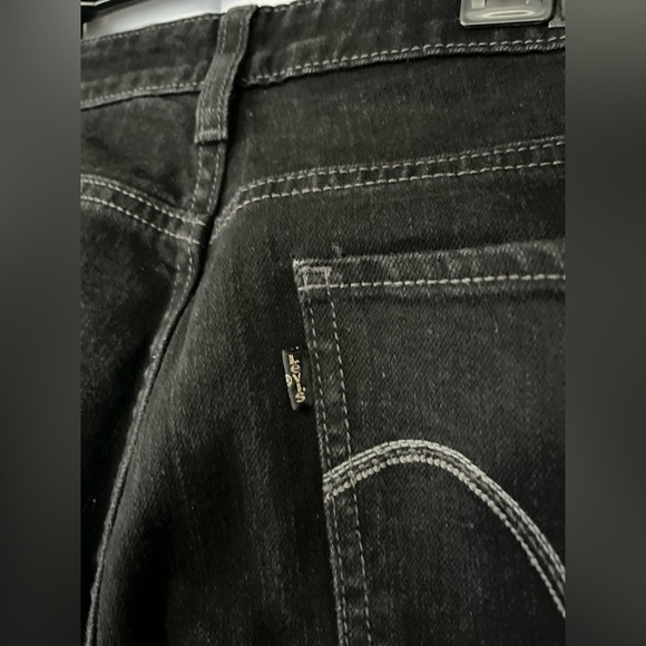 Levi’s Silver Tab Black Jeans - Picture 3 of 14